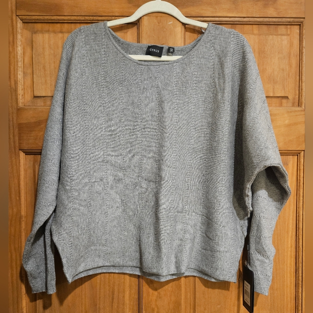 CYRUS SWEATER